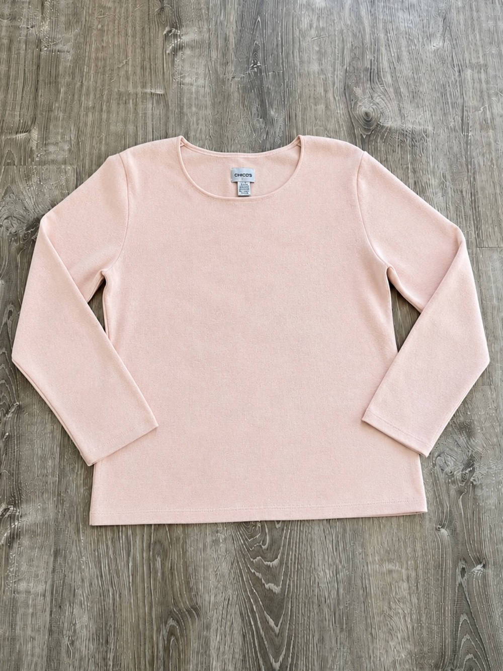 Chico’s Size Medium Solid Light Pink Long Sleeve Silk Knit Crew Neck Sweater Top